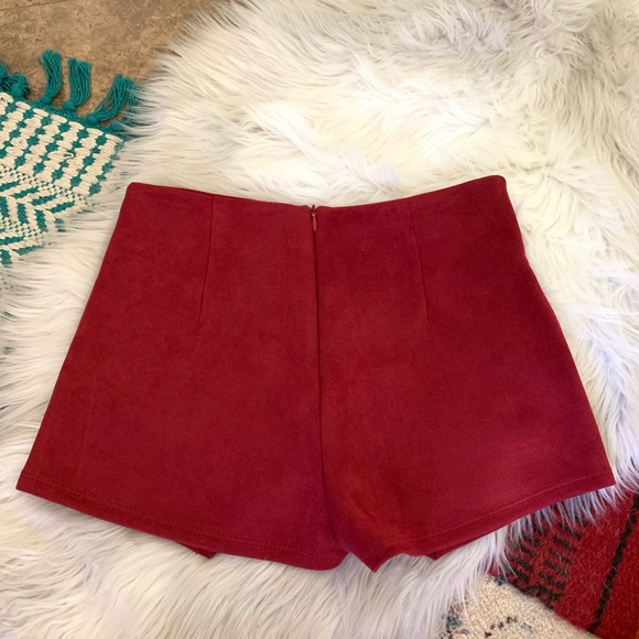 High Waisted/Rise Suede Skort - Picture 4 of 5
